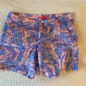 Lilly Pulitzer 7” Jayne Stretch Short - Coastal Blue Maybe Gator